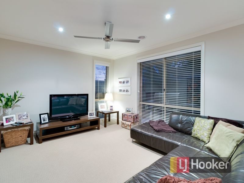 4/101 Ebony Drive, Pakenham VIC 3810