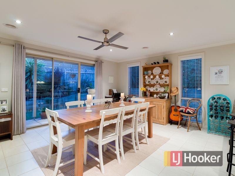 4/101 Ebony Drive, Pakenham VIC 3810