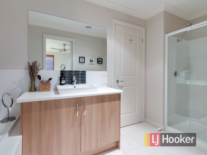 4/101 Ebony Drive, Pakenham VIC 3810