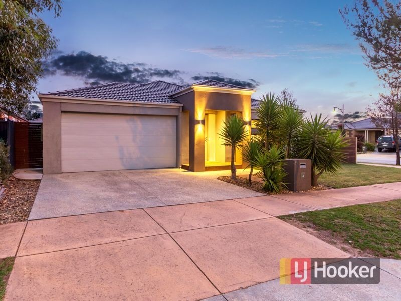11 Radiata Circuit, Pakenham VIC 3810