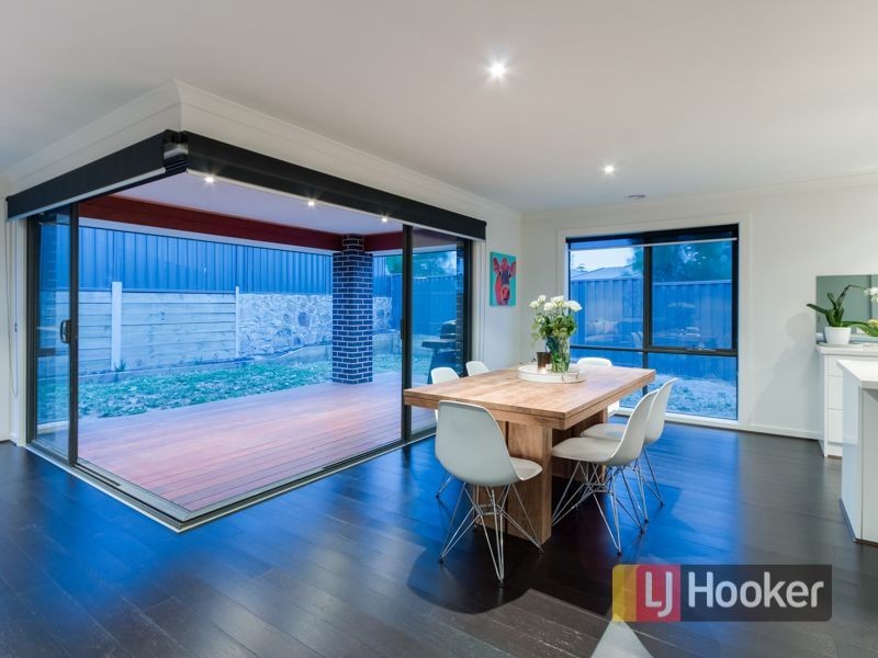 34 Constance Way, Pakenham VIC 3810