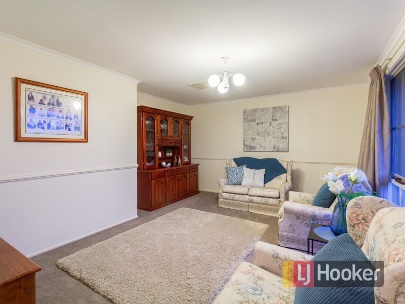 3 McInnes Court, Pakenham VIC 3810