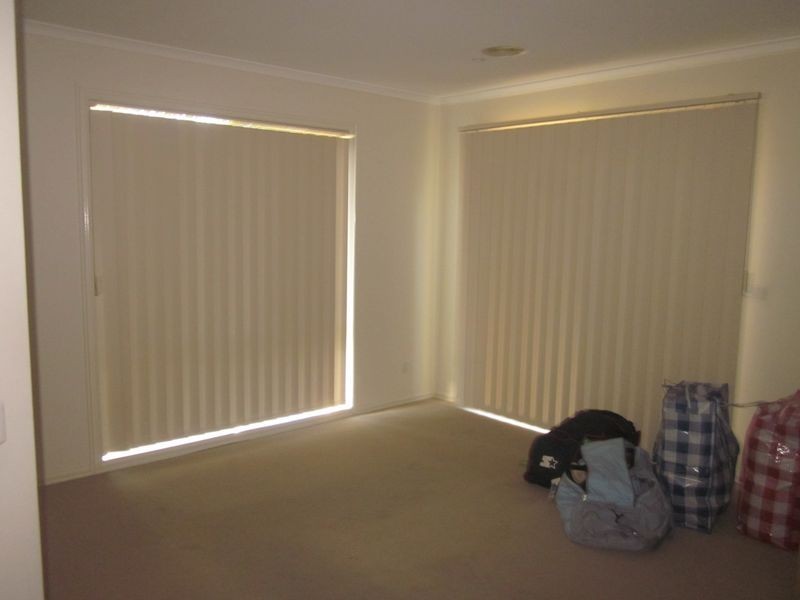 1/21 Pakenham Road, Pakenham VIC 3810