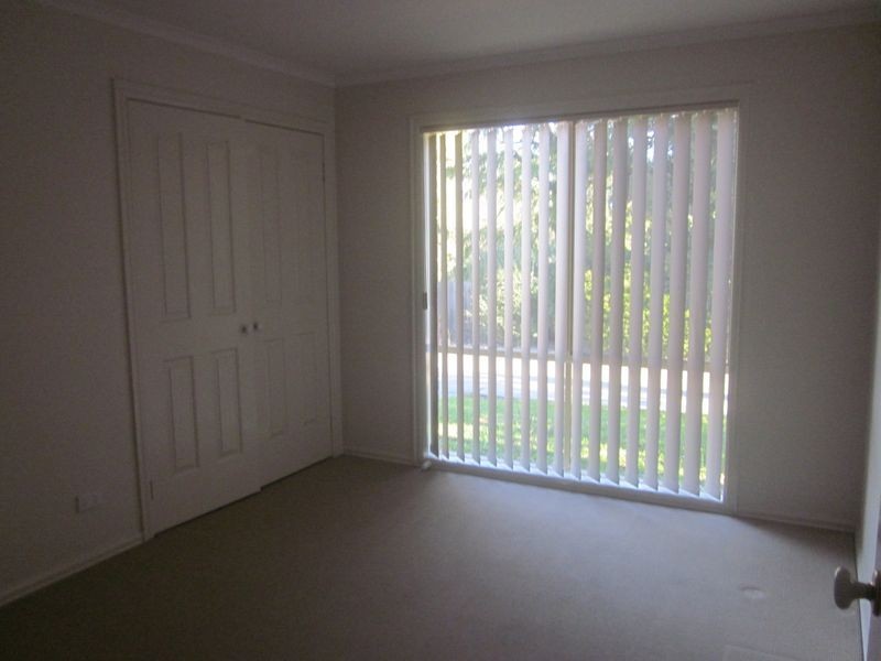 1/21 Pakenham Road, Pakenham VIC 3810