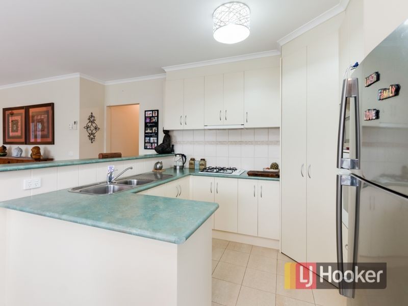 2/166 Princes Highway, Pakenham VIC 3810