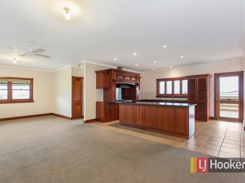 179 Thirteen Mile Road, Garfield VIC 3814