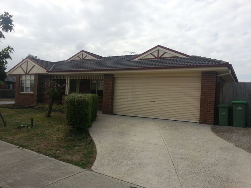 7 Storey Drive, Pakenham VIC 3810