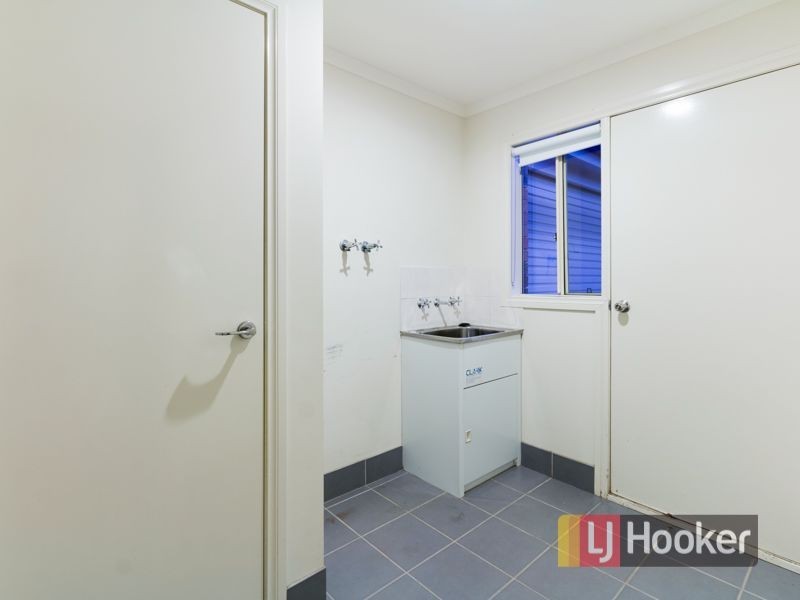 6 Ash Crescent, Pakenham VIC 3810