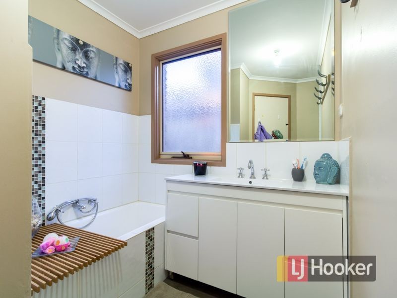 2 Dowd Court, Pakenham VIC 3810