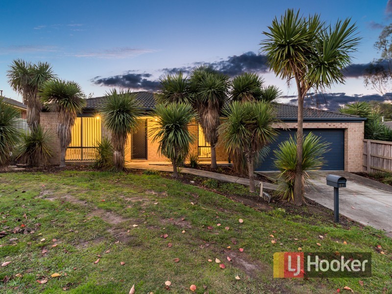57 Tuscany Rise, Pakenham VIC 3810