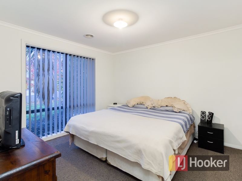 57 Tuscany Rise, Pakenham VIC 3810