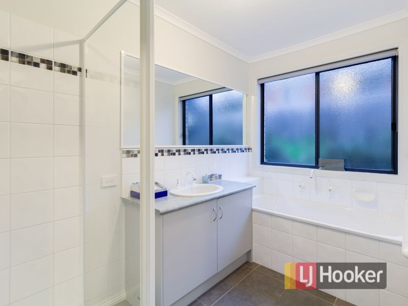 57 Tuscany Rise, Pakenham VIC 3810