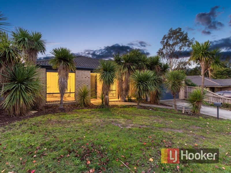 57 Tuscany Rise, Pakenham VIC 3810