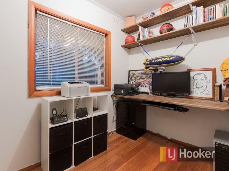 6 Elrona Court, Pakenham VIC 3810