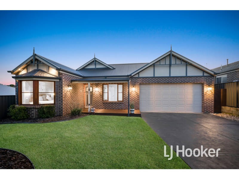 3 Balaton Drive, Pakenham VIC 3810