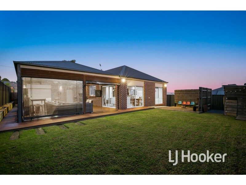 3 Balaton Drive, Pakenham VIC 3810