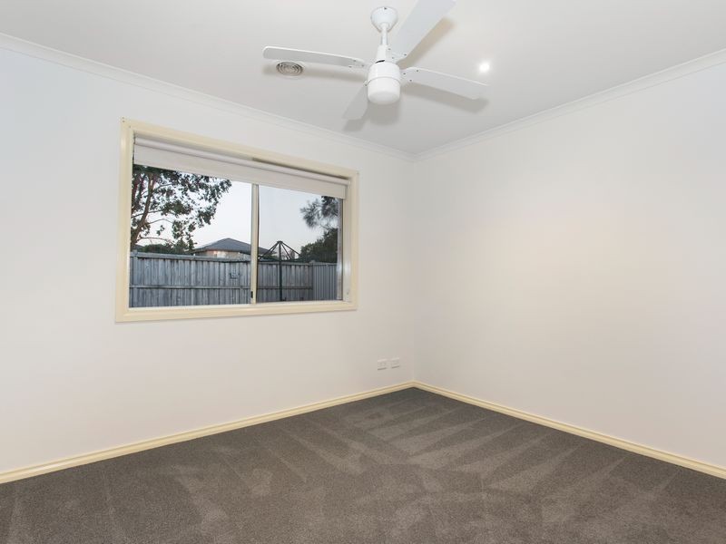 37 Spring Circuit, Pakenham VIC 3810