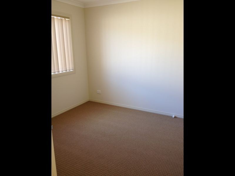 9 Keating Street, Pakenham VIC 3810