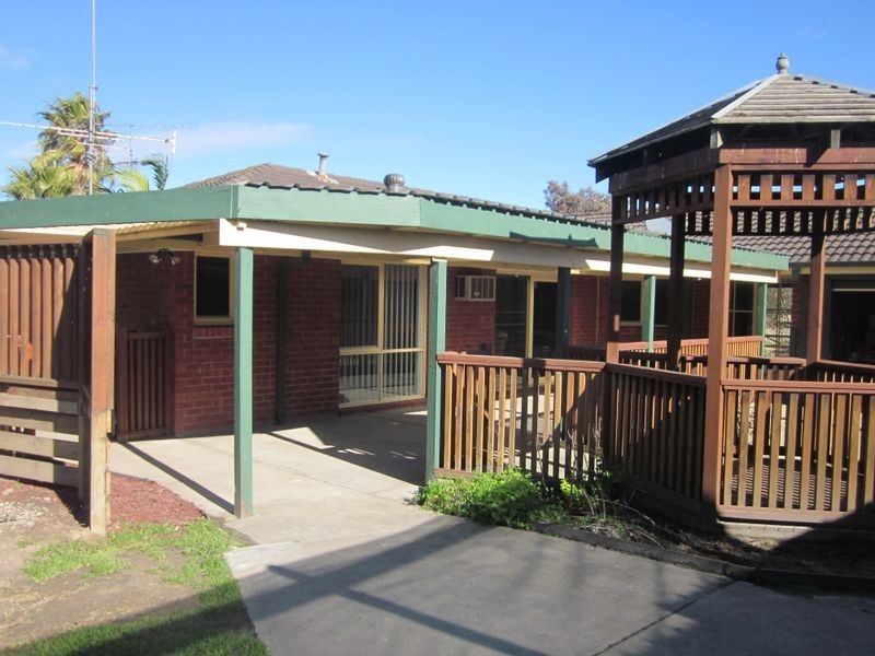 68 Murphy Road, Pakenham VIC 3810