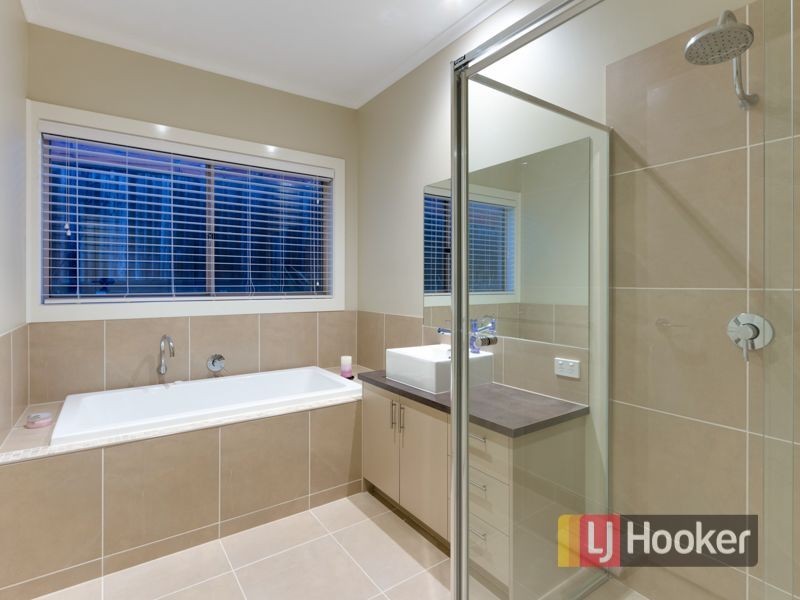 53 Jefferson Road, Garfield VIC 3814