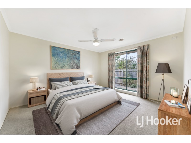 8 Mcgill Court, Pakenham VIC 3810