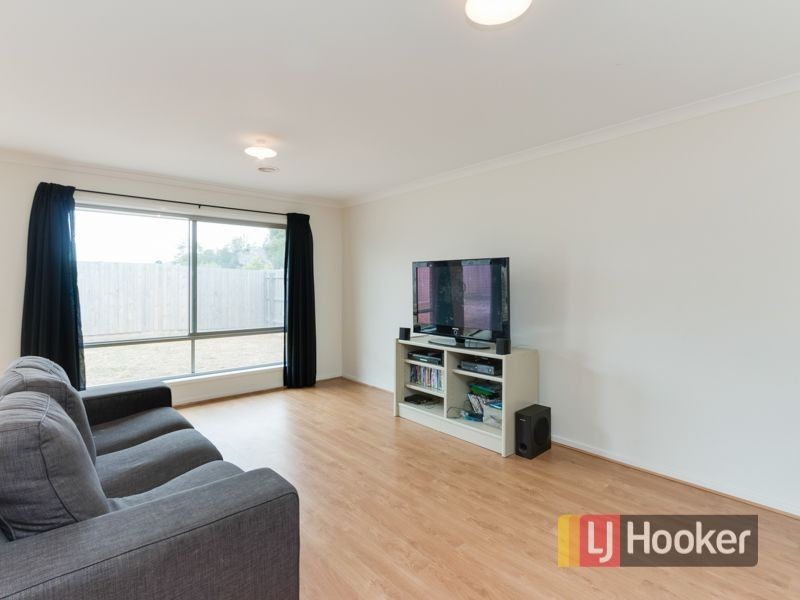 44 Mary Street, Officer VIC 3809