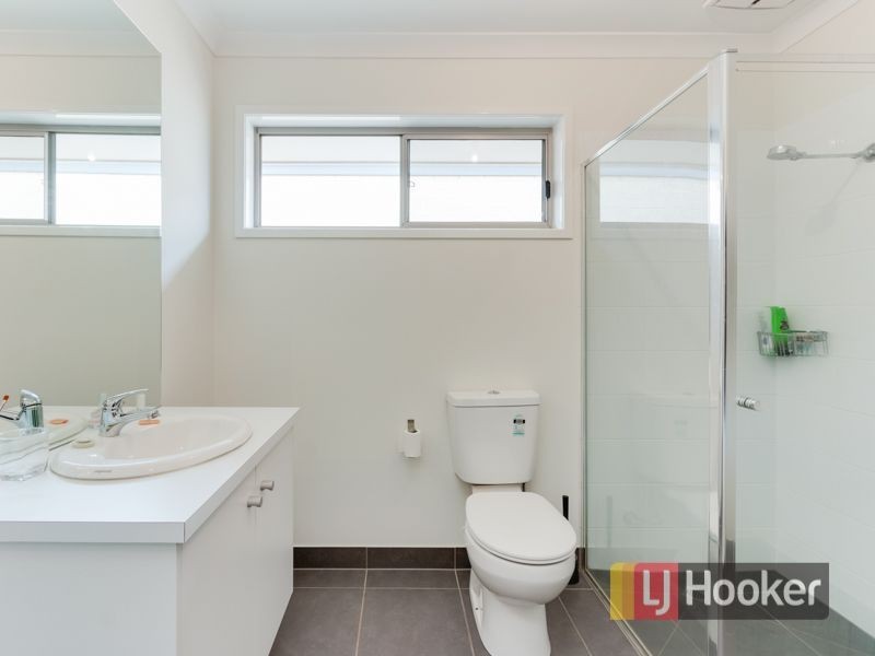 44 Mary Street, Officer VIC 3809