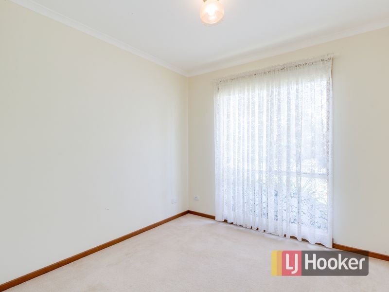 19 Dunbarton Drive, Pakenham VIC 3810