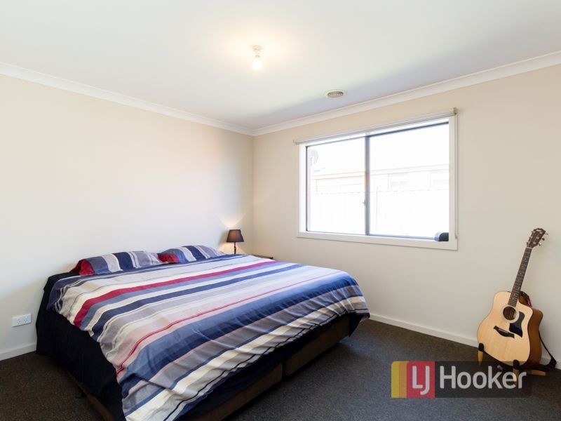 21 Elwood Avenue, Pakenham VIC 3810