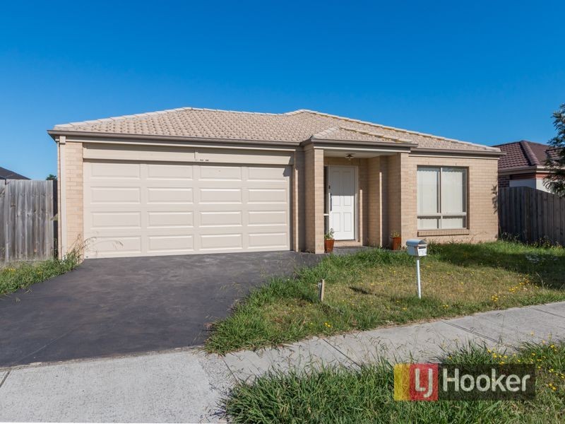 34 Webster Way, Pakenham VIC 3810