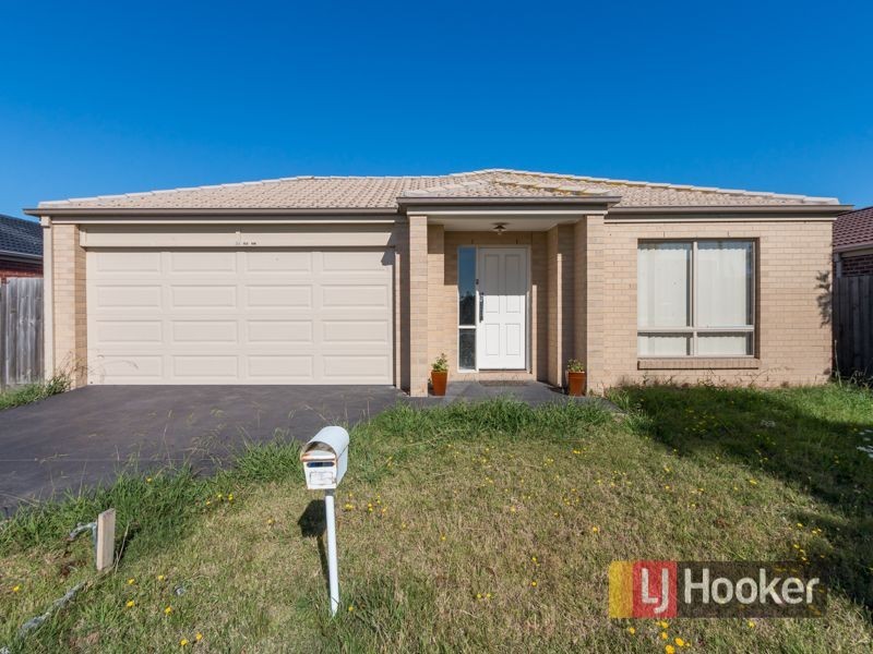 34 Webster Way, Pakenham VIC 3810