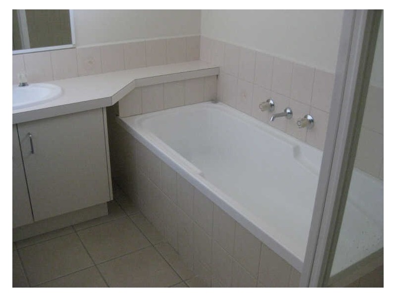 6 Joy Mews, Pakenham VIC 3810