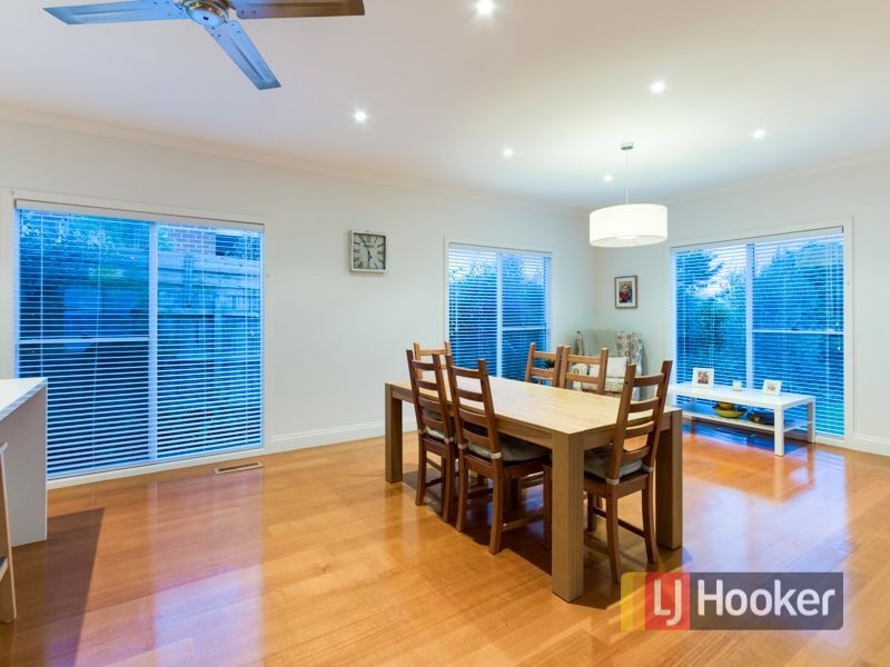 24 Jefferson Road, Garfield VIC 3814