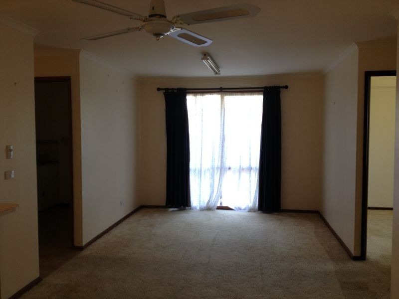 122 Duncan Drive, Pakenham VIC 3810