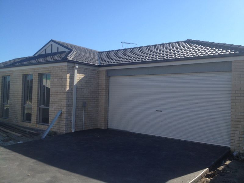 1/7 Melissa Way, Pakenham VIC 3810