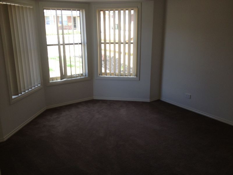 48 Summerhill Blvd, Drouin VIC 3818