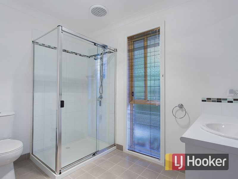 1 Kerry Place, Garfield VIC 3814