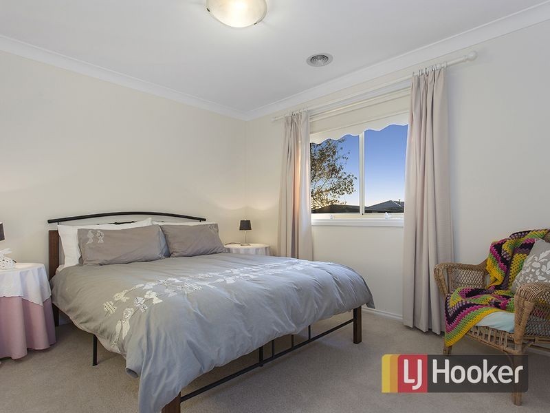 1 Kerry Place, Garfield VIC 3814