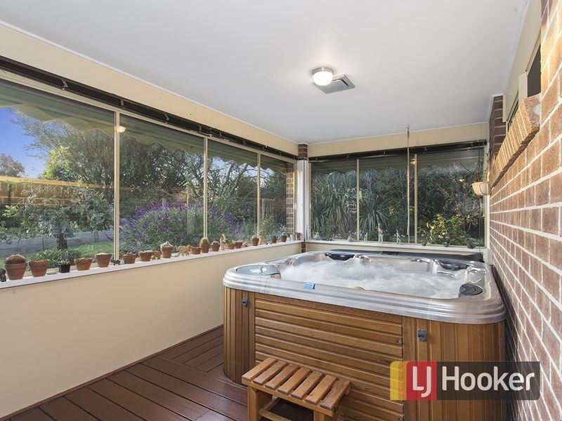 1 Kerry Place, Garfield VIC 3814