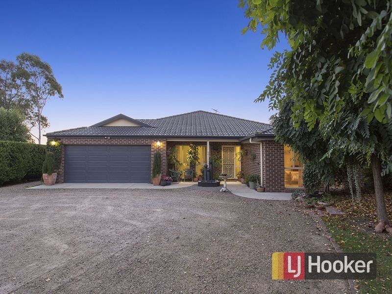1 Kerry Place, Garfield VIC 3814