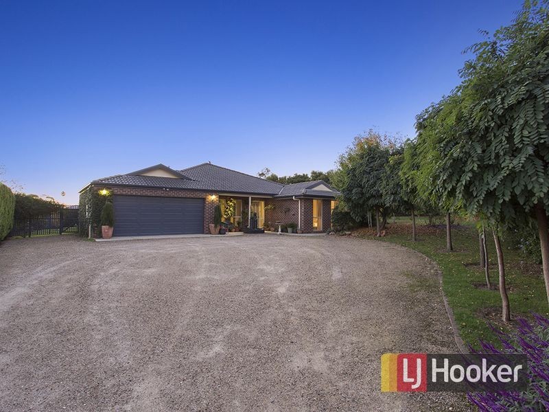 1 Kerry Place, Garfield VIC 3814