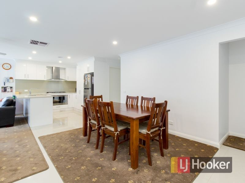 2/5 Nash Road, Bunyip VIC 3815