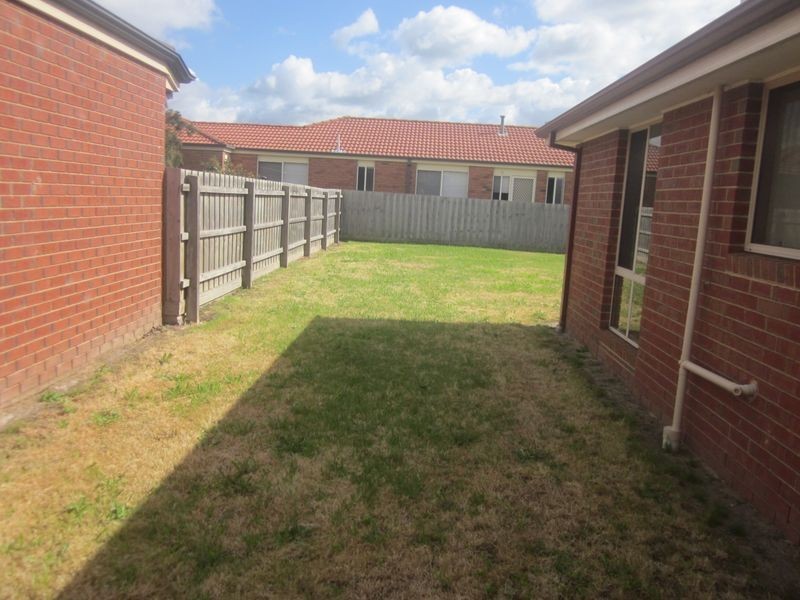 3 Rossi Close, Pakenham VIC 3810