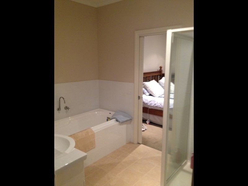 4/33 Princes Highway, Pakenham VIC 3810