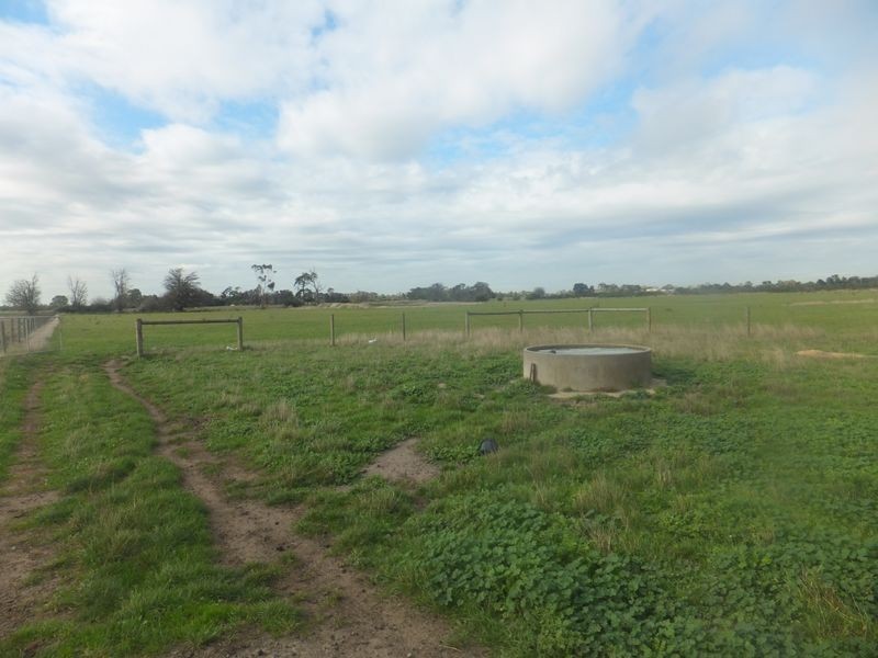 Lot 1/PT 580 KooWeeRup Road, Pakenham VIC 3810