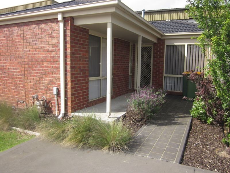 7/3 Hale Place, Pakenham VIC 3810