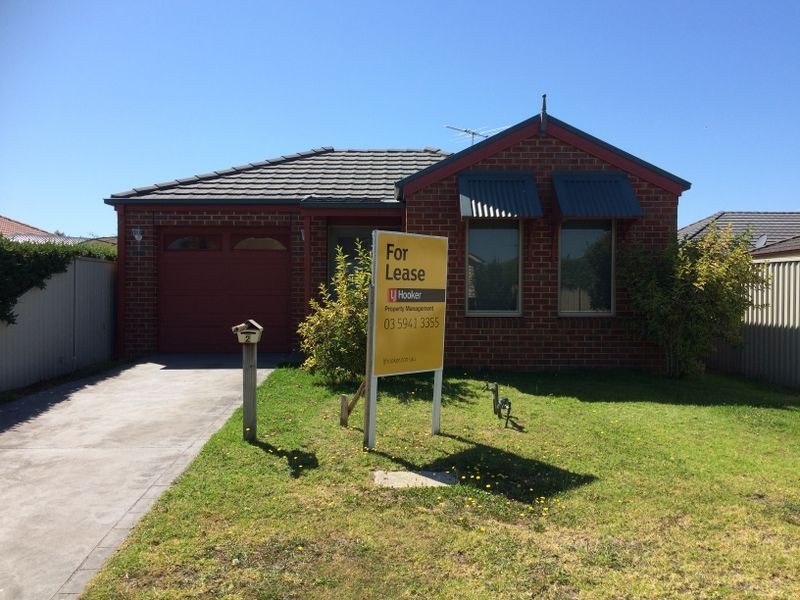 2 Catherine Place, Pakenham VIC 3810