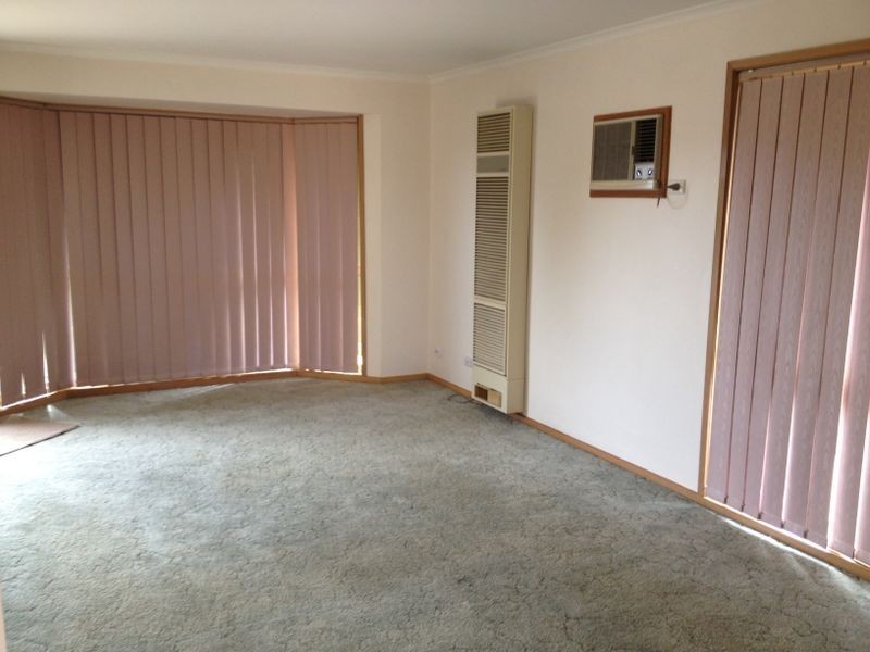 64 Murphy Road, Pakenham VIC 3810