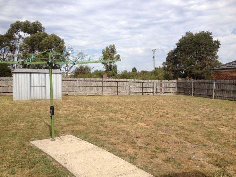 64 Murphy Road, Pakenham VIC 3810