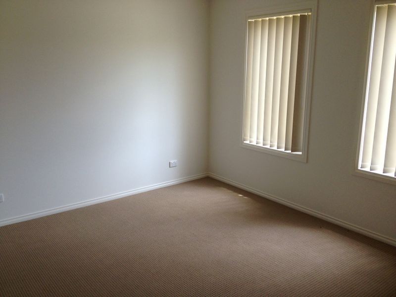 12 Sienna Way, Pakenham VIC 3810